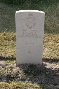 Ismailia War Memorial Cemetery - Slater, Ian Cecil